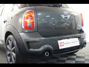 MINI Countryman thumbnail