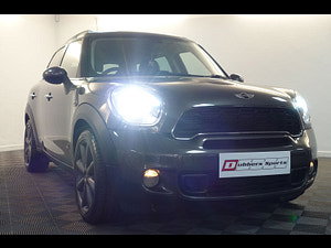 MINI Countryman thumbnail
