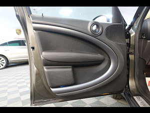 MINI Countryman thumbnail