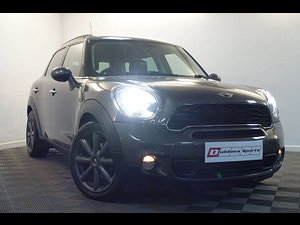 MINI Countryman thumbnail