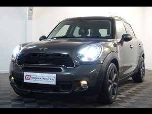 MINI Countryman thumbnail