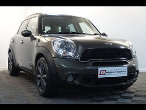 MINI Countryman thumbnail