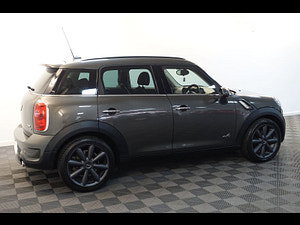 MINI Countryman thumbnail
