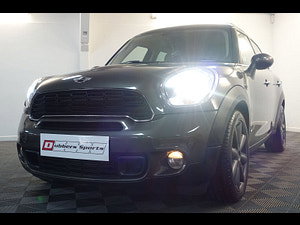 MINI Countryman thumbnail