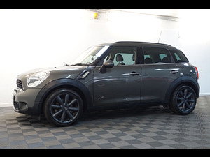 MINI Countryman thumbnail