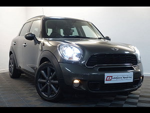 MINI Countryman thumbnail