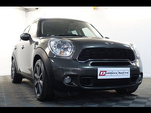 MINI Countryman thumbnail