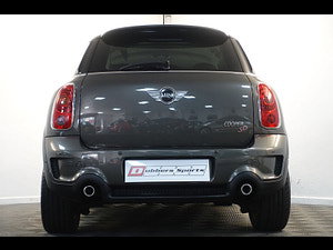 MINI Countryman thumbnail