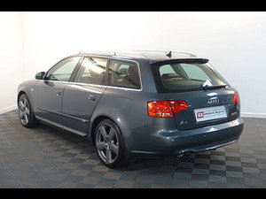 Audi A4 Avant thumbnail