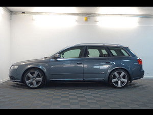 Audi A4 Avant thumbnail