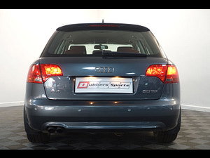 Audi A4 Avant thumbnail