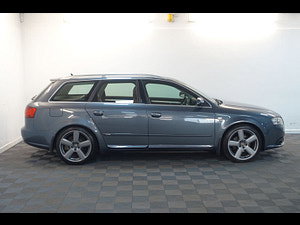 Audi A4 Avant thumbnail