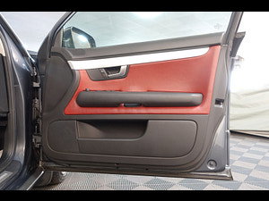 Audi A4 Avant thumbnail
