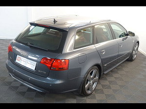 Audi A4 Avant thumbnail
