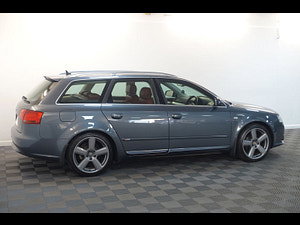 Audi A4 Avant thumbnail