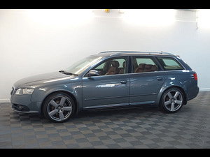 Audi A4 Avant thumbnail