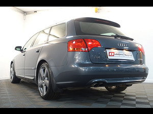 Audi A4 Avant thumbnail