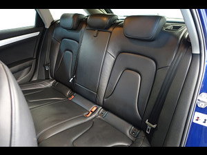 Audi A4 Avant thumbnail