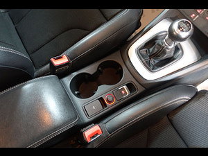 Audi Q3 thumbnail