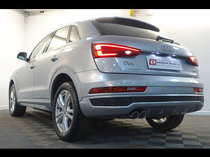 Audi Q3 thumbnail