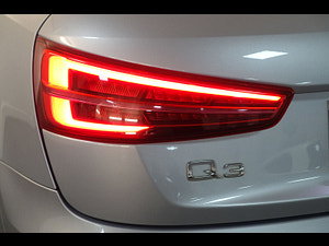 Audi Q3 thumbnail