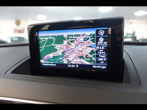 Audi Q3 thumbnail