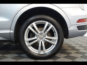 Audi Q3 thumbnail
