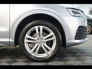Audi Q3 thumbnail