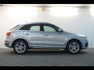 Audi Q3 thumbnail