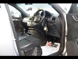 Audi Q3 thumbnail