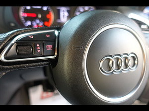 Audi Q3 thumbnail