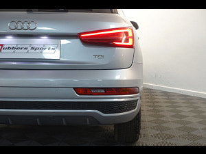 Audi Q3 thumbnail