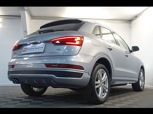 Audi Q3 thumbnail