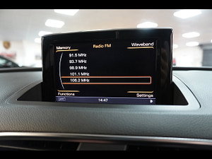 Audi Q3 thumbnail
