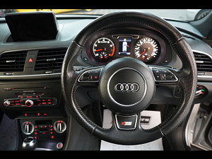 Audi Q3 thumbnail