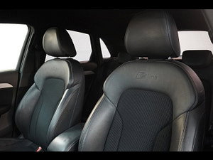 Audi Q3 thumbnail
