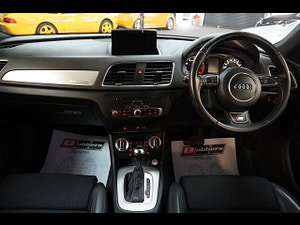 Audi Q3 thumbnail