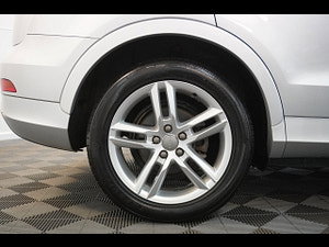 Audi Q3 thumbnail