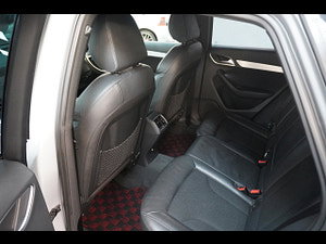 Audi Q3 thumbnail