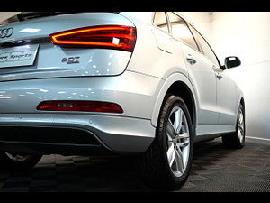 Audi Q3 thumbnail