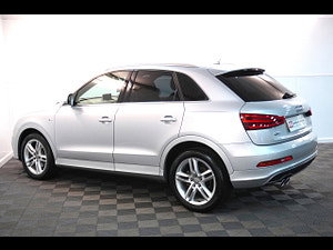 Audi Q3 thumbnail