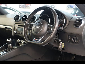 Audi TT thumbnail
