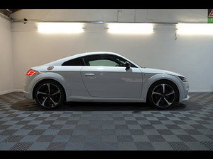 Audi TT thumbnail