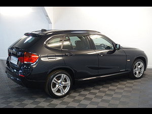 BMW X1 thumbnail