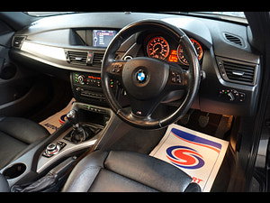 BMW X1 thumbnail