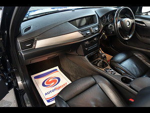 BMW X1 thumbnail