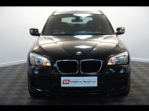BMW X1 thumbnail