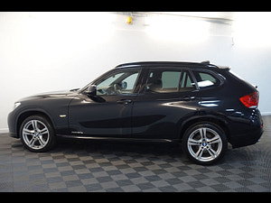 BMW X1 thumbnail