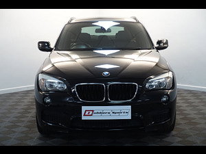 BMW X1 thumbnail