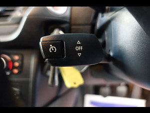 BMW X1 thumbnail